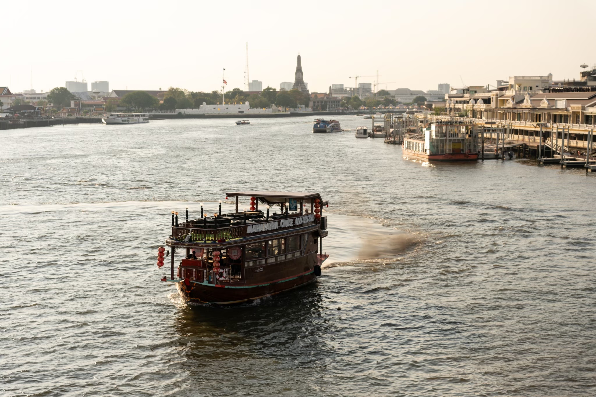รูปเรือพราวฟ้า รูปเรือพราวฟ้า